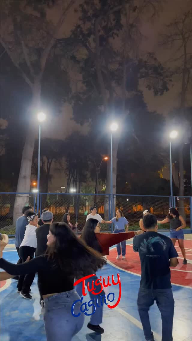 Miércoles de Salsa en Tusuy Casino