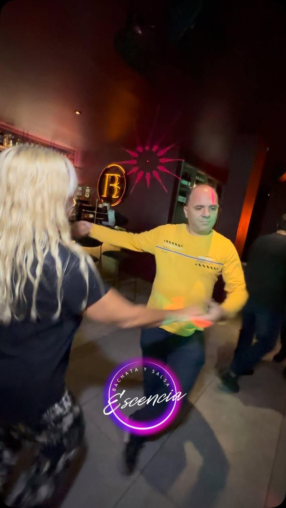 Escencia Bachata & Salsa