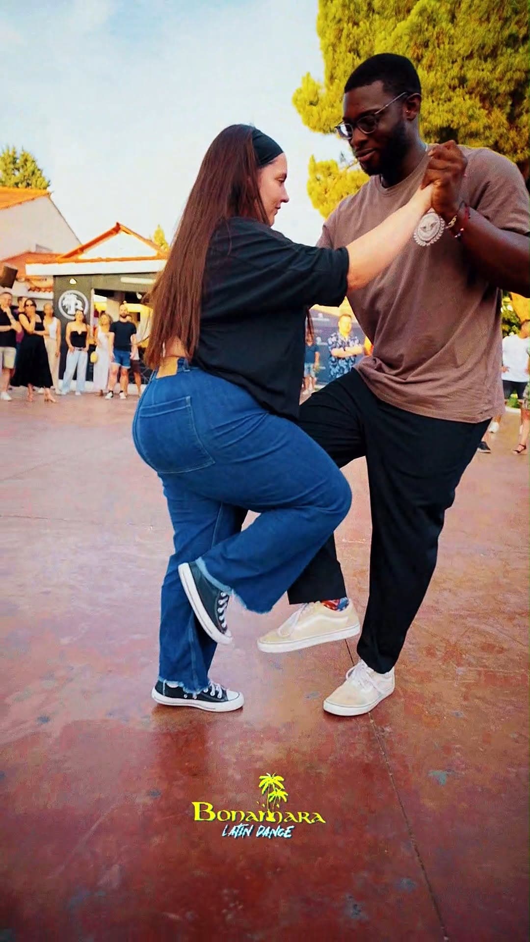 Domingos de Bonamara Latin Dance