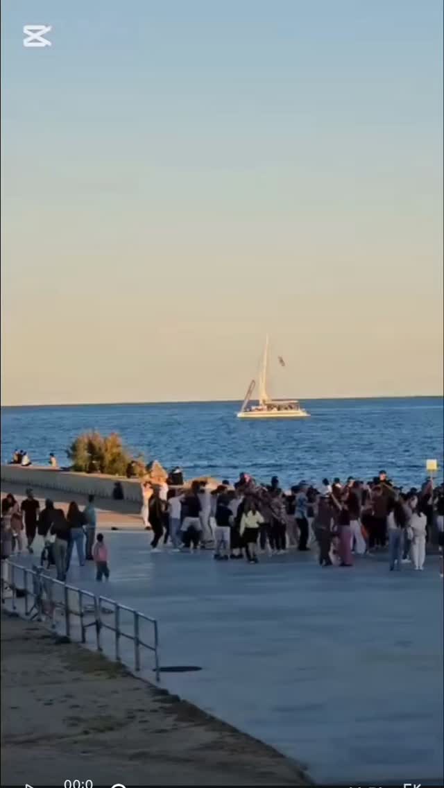 BBACHATEROS en la playa BBACHATERA